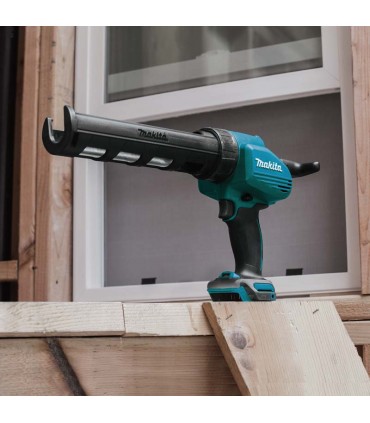 Makita 12V Max CXT Lithium-Ion Cordless Caulking Gun - Bare Unit