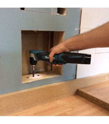 Makita 10.8V Lithium-Ion 3/8" Cordless Angle Drill Kit