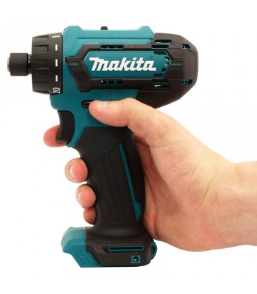 Makita 2 x 12V Max 4.0 Ah Lithium-Ion Cordless Driver Drill Kit