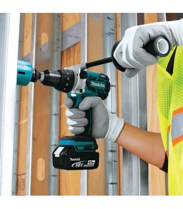 Makita 2 x 18V Lithium-Ion 3.0 Ah Cordless Hammer Driver Drill Kit