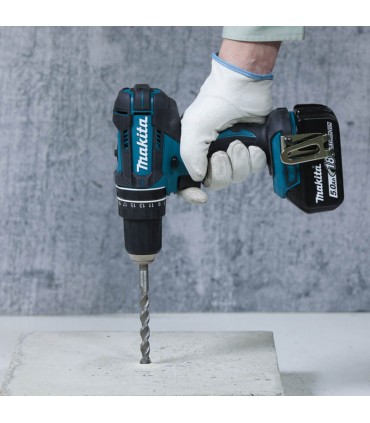 Makita 2 x 18V XPT 5.0 Ah Cordless Hammer Driver Drill Kit
