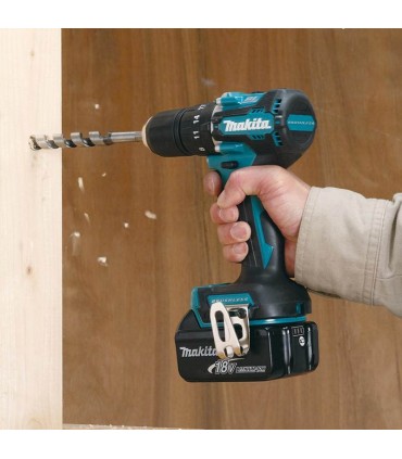 Makita 2 x 18V Lithium-Ion 3.0 Ah Cordless Hammer Drill Driver Kit