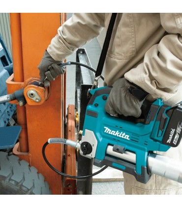 Makita 18V LXT Lithiumâ€‘Ion Cordless Grease Gun - Bare Unit