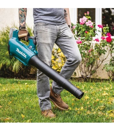 Makita 18V Lithium-Ion Cordless Blower - Bare Unit