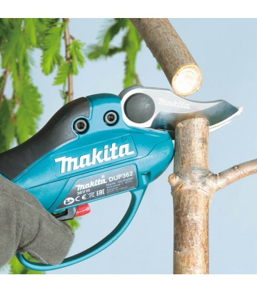 Makita 36V (2 x 18V ) XPT 200W Cordless Powered Pruning Shear - Bare Unit