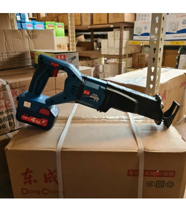 Dong Cheng 18V Cordless Reciprocating Saw Kit