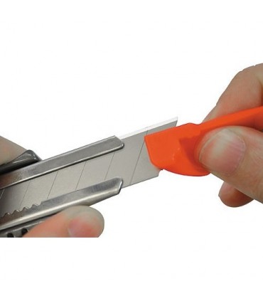 NT Cutter L-500GRP Auto Lock Heavy Duty Utility Knife