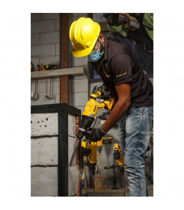 DeWalt DCH263P2 18V XR Lithium-Ion 5.0Ah Brushless SDS-Plus 28mm Hammer Drill Kit