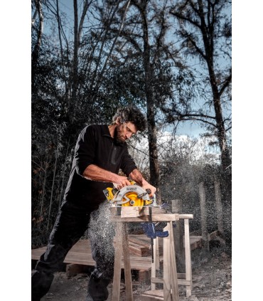 DeWalt DCS570N 20V Lithium-Ion 184mm(7") Brushless Cordless Circular Saw - Bare Unit
