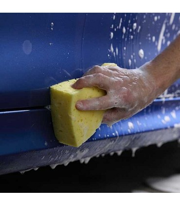 Liqui Moly 23007 Auto Wash & Wax - 1 Litre