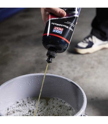 Liqui Moly 23007 Auto Wash & Wax - 1 Litre