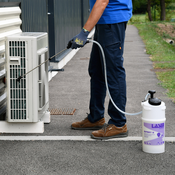 Hozelock Expert 8 EPDM Pre-Pressure Hand Sprayer - 6 Litre_3