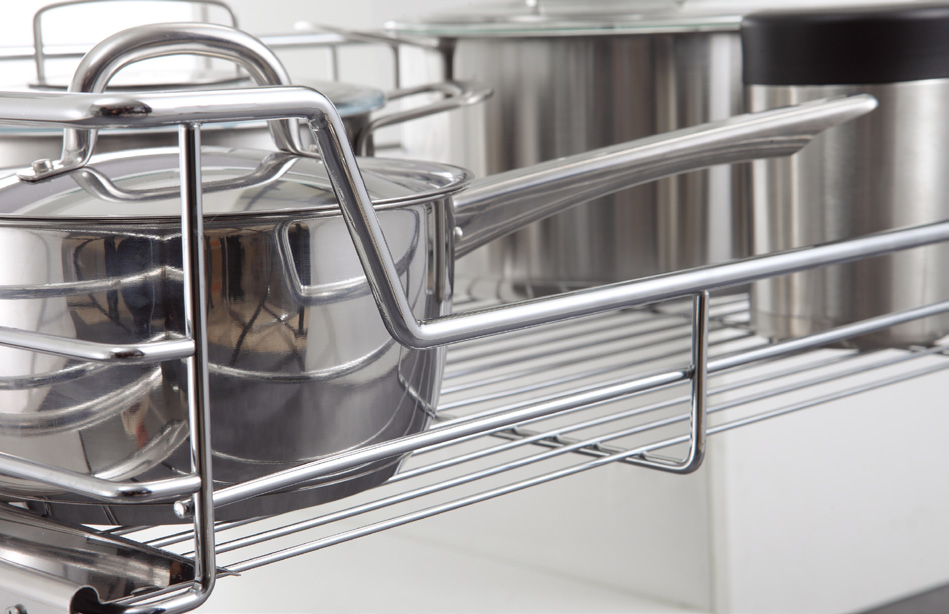 ecoWare Four Side Pull Out Basket with Undermount Organizer